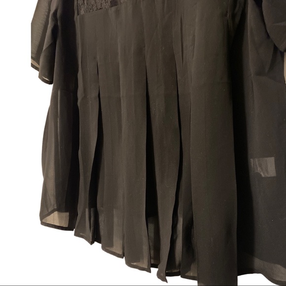 RVCA black blouse wtith lace - Picture 2 of 3